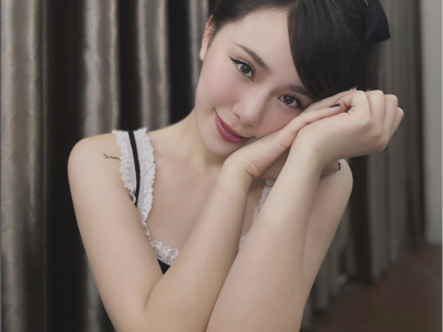 Chén em Minh Anh hot girl thương mại dáng chuẩn